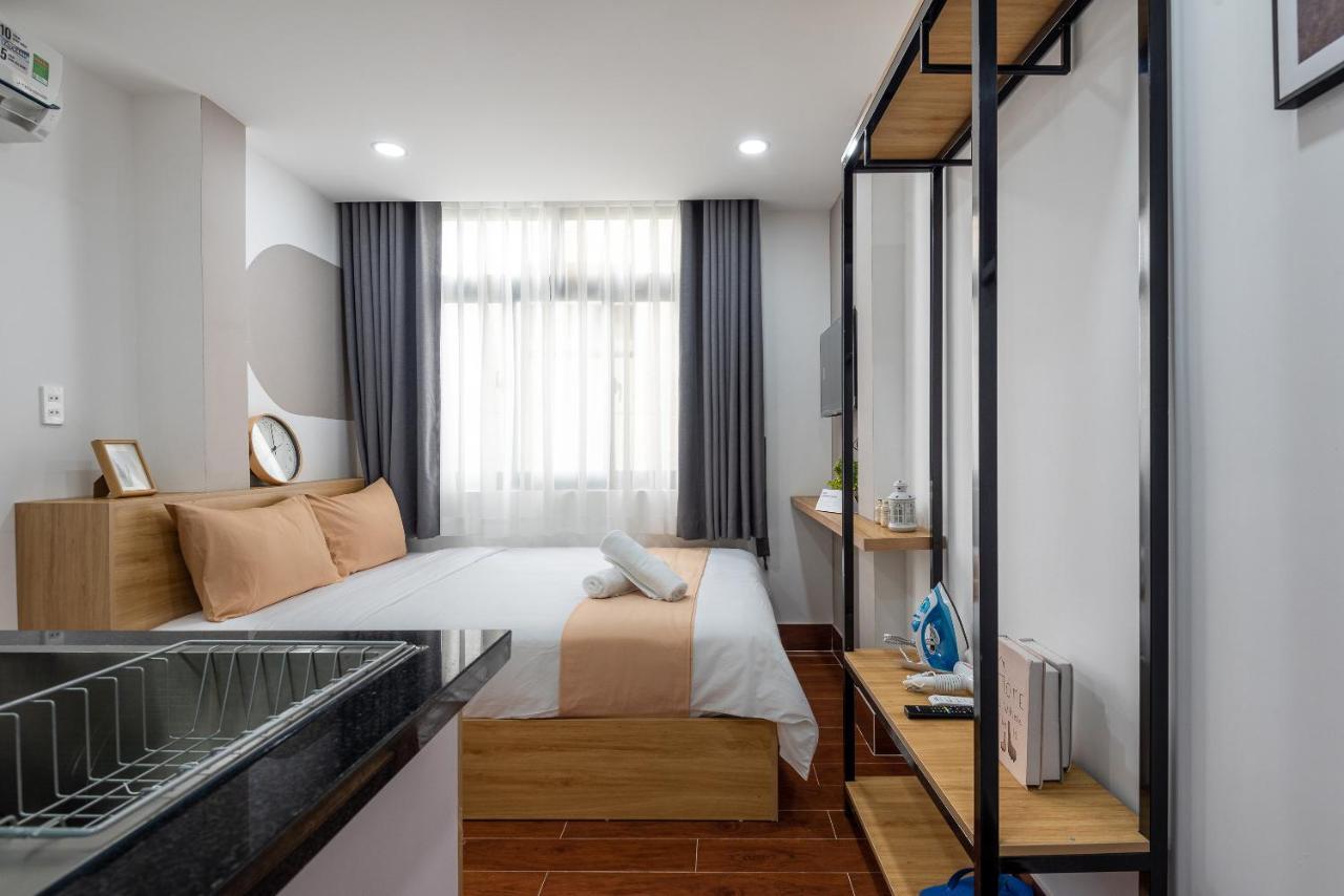 Cozrum Homes - Oriental House Хошимин Экстерьер фото